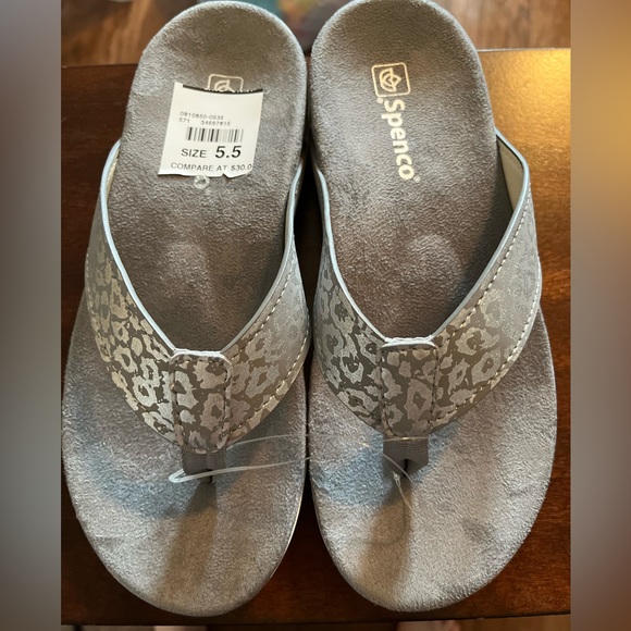 Spenco Sandals - Picture 1 of 3